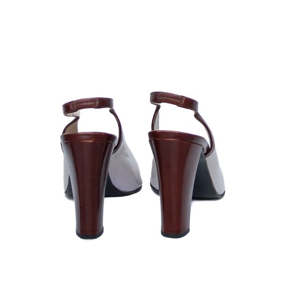 CHANEL Two-Tone Leather Slingback Block Heel Pumps – Size EU 40.5 / US 10‎ - Picture 7 of 11